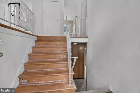 Entry Way - 1326 Gresham Rd, Silver Spring, MD 20904 photo 1 of 2