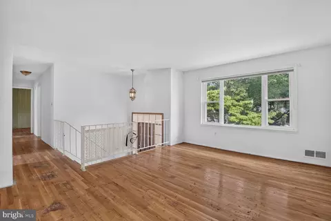 Living - 1326 Gresham Rd, Silver Spring, MD 20904 photo 4 of 7