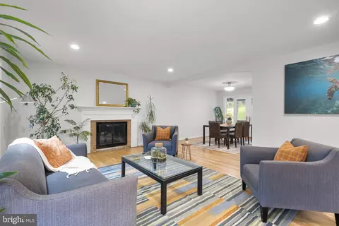 Living - 12806 Gaffney Rd, Silver Spring, MD 20904 photo 3 of 5