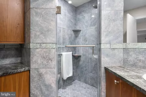 Bath - 12806 Gaffney Rd, Silver Spring, MD 20904 photo 2 of 4
