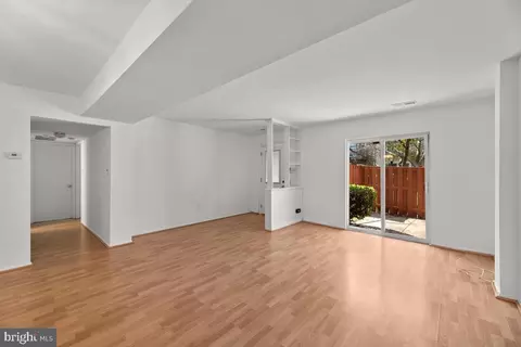 Living - 2344 Sun Valley Cir #2-AB, Silver Spring, MD 20906 photo 1 of 9