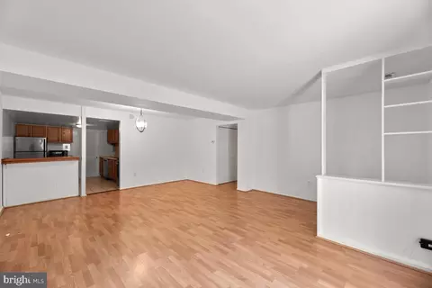 Living - 2344 Sun Valley Cir #2-AB, Silver Spring, MD 20906 photo 6 of 9