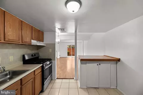 Kitchen - 2344 Sun Valley Cir #2-AB, Silver Spring, MD 20906 photo 3 of 4