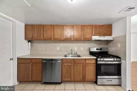 Kitchen - 2344 Sun Valley Cir #2-AB, Silver Spring, MD 20906 photo 1 of 4