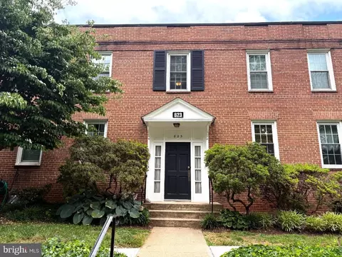 623 Azalea Dr #1, Rockville, MD 20850