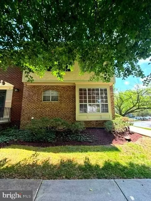 1 Dunsinane Ct #1-61, Silver Spring, MD 20906 photo 2