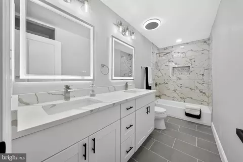 Bath - 15304 Durant St, Silver Spring, MD 20905 photo 1 of 8