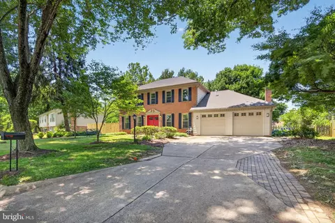 Exterior - 15304 Durant St, Silver Spring, MD 20905 photo 11 of 13