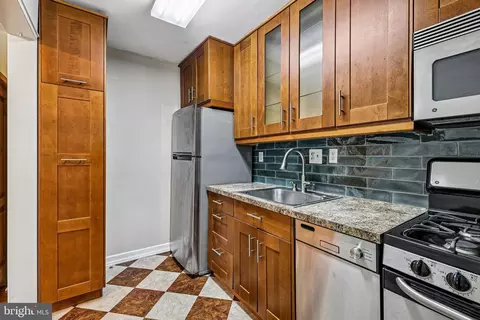 Kitchen - 2223 Washington Ave #103, Silver Spring, MD 20910 photo 1 of 2