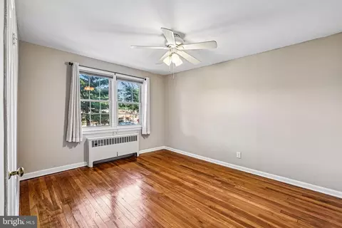 Bedroom - 2223 Washington Ave #103, Silver Spring, MD 20910 photo 1 of 4