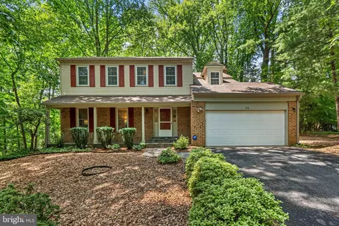 419 Watts Branch Pkwy, Potomac, MD 20854
