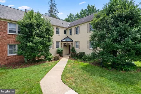 2402 Colston Dr #2402-C, Silver Spring, MD 20910