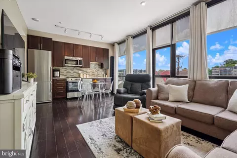 Living - 1320 Fenwick Ln #301, Silver Spring, MD 20910 photo 3 of 6