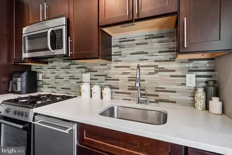 Kitchen - 1320 Fenwick Ln #301, Silver Spring, MD 20910 photo 4 of 4