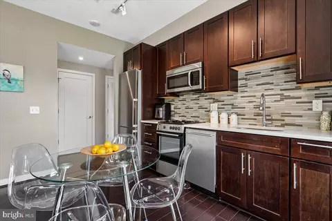 Kitchen - 1320 Fenwick Ln #301, Silver Spring, MD 20910 photo 3 of 4