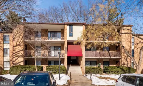 13215 Dairymaid Dr #T-1, Germantown, MD 20874