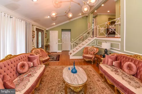 Living - 3702 May St, Silver Spring, MD 20906 photo 2 of 4