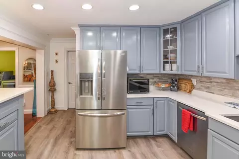 Kitchen - 3702 May St, Silver Spring, MD 20906 photo 4 of 6