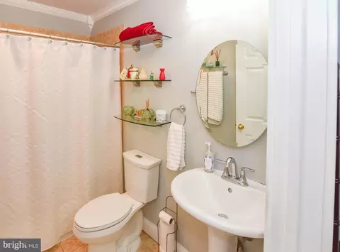 Bath - 3702 May St, Silver Spring, MD 20906 photo 4 of 7