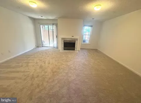 Living - 15110 Deer Valley Ter, Silver Spring, MD 20906 photo 9 of 10