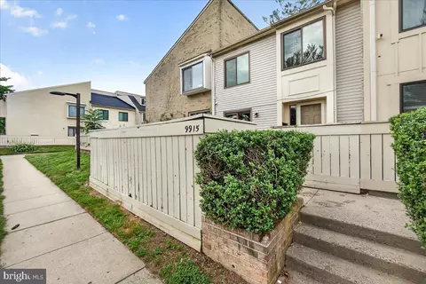 9915 Ridgeline Dr, Gaithersburg, MD 20886