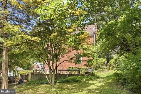 Exterior - 8715 Geren Rd, Silver Spring, MD 20901 photo 6 of 9