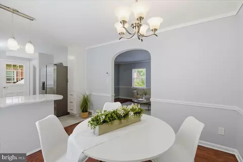 Dining - 8715 Geren Rd, Silver Spring, MD 20901 photo 2 of 2