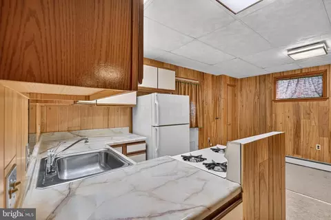 Kitchen - 14604 Peach Orchard Rd, Silver Spring, MD 20905 photo 2 of 2