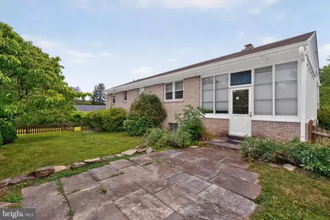 Exterior - 14604 Peach Orchard Rd, Silver Spring, MD 20905 photo 7 of 8