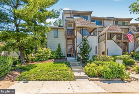 18273 Leman Lake Dr #601, Olney, MD 20832