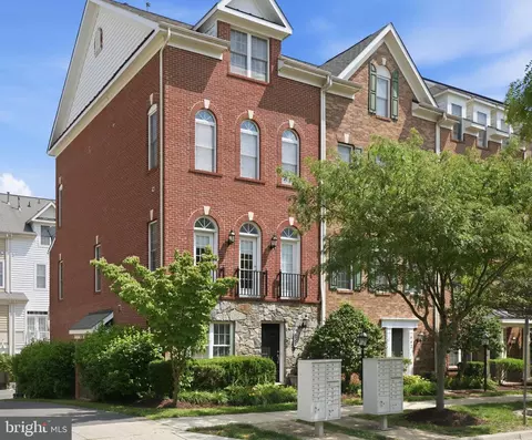 638 Raven Ave, Gaithersburg, MD 20877