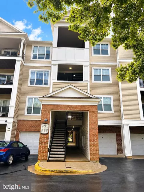 13503 Kildare Hills Ter #404, Germantown, MD 20874
