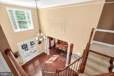 Entry Way - 15512 Mount Nebo Rd, Poolesville, MD 20837 photo 14 of 15