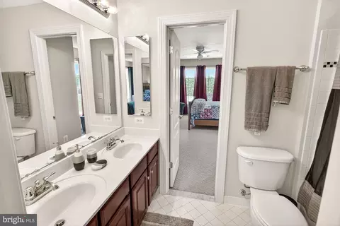 Entry Way - 15512 Mount Nebo Rd, Poolesville, MD 20837 photo 13 of 15