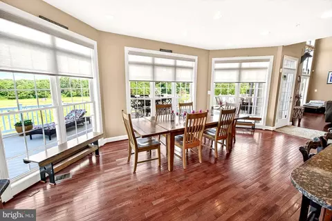 Dining - 15512 Mount Nebo Rd, Poolesville, MD 20837 photo 2 of 5