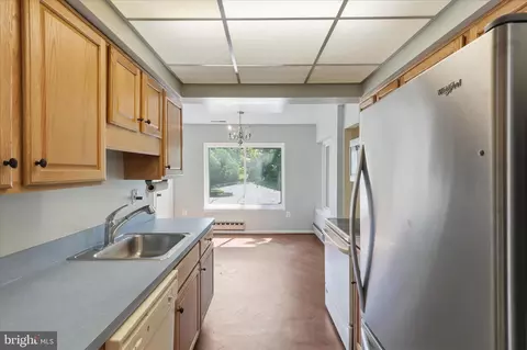Kitchen - 15300 Pine Orchard Dr #85-2E, Silver Spring, MD 20906 photo 1 of 3
