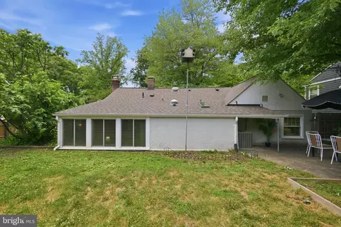 Exterior - 8703 Reading Rd, Silver Spring, MD 20901 photo 4 of 6