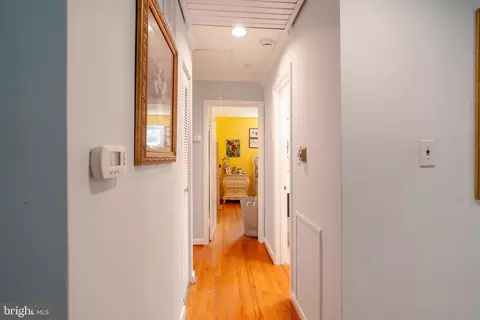 Entry Way - 512 Waterford Rd, Silver Spring, MD 20901 photo 2 of 2