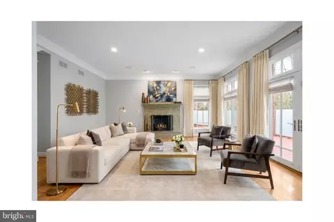 6723 Honesty Dr, Bethesda, MD 20817