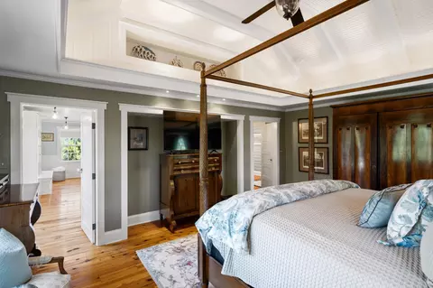 Bedroom - 18101 Cattail Rd, Poolesville, MD 20837 photo 2 of 4