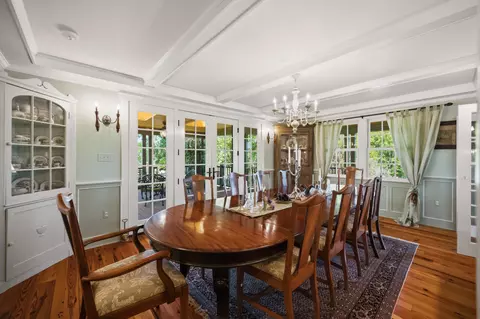 Dining - 18101 Cattail Rd, Poolesville, MD 20837 photo 1 of 3