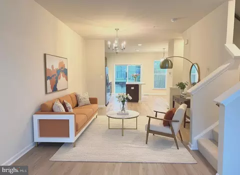 13263 Orsay St #607, Clarksburg, MD 20871