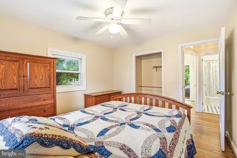 Bedroom - 12311 Middle Rd, Silver Spring, MD 20906 photo 3 of 5