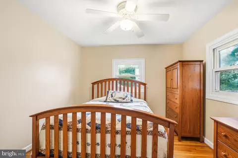 Bedroom - 12311 Middle Rd, Silver Spring, MD 20906 photo 2 of 5