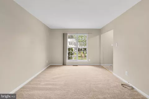 Living - 2106 Carriage Square Pl, Silver Spring, MD 20906 photo 1 of 2