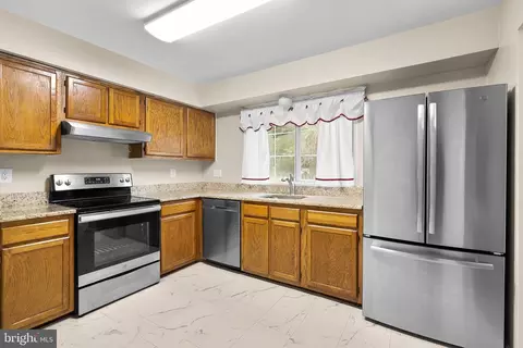 Kitchen - 2106 Carriage Square Pl, Silver Spring, MD 20906 photo 1 of 4