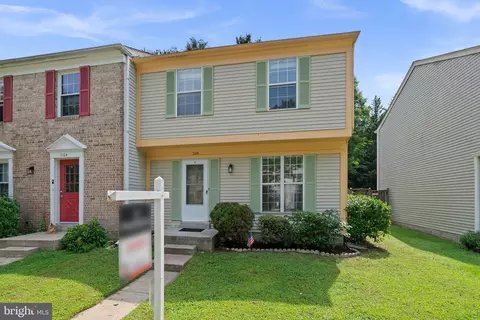Exterior - 2106 Carriage Square Pl, Silver Spring, MD 20906 photo 2 of 4