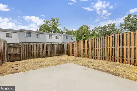 Exterior - 1410 Elm Grove Cir, Silver Spring, MD 20905 photo 3 of 5