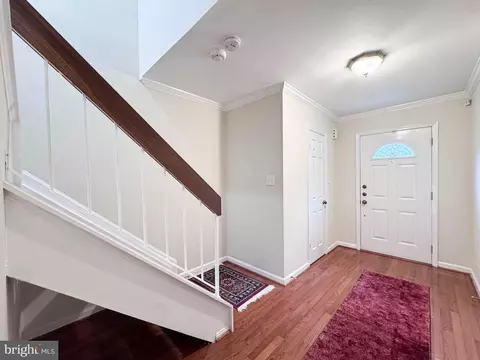Entry Way - 10939 Pebble Run Dr, Silver Spring, MD 20902 photo 2 of 6