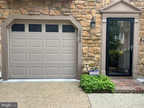 10939 Pebble Run Dr, Silver Spring, MD 20902